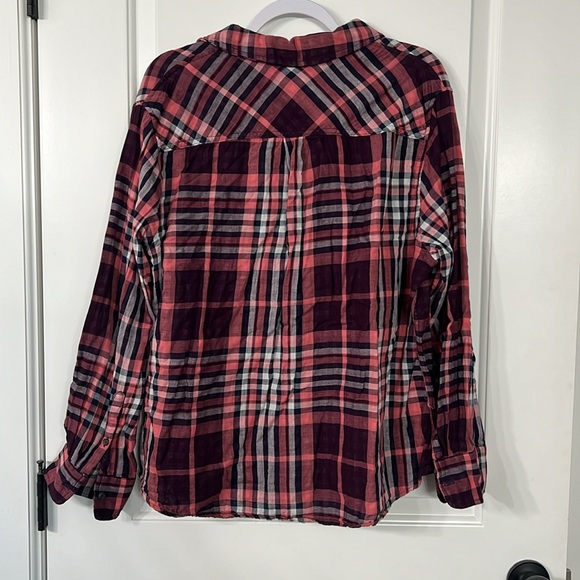 Plaid button down shirt - Picture 6 of 6